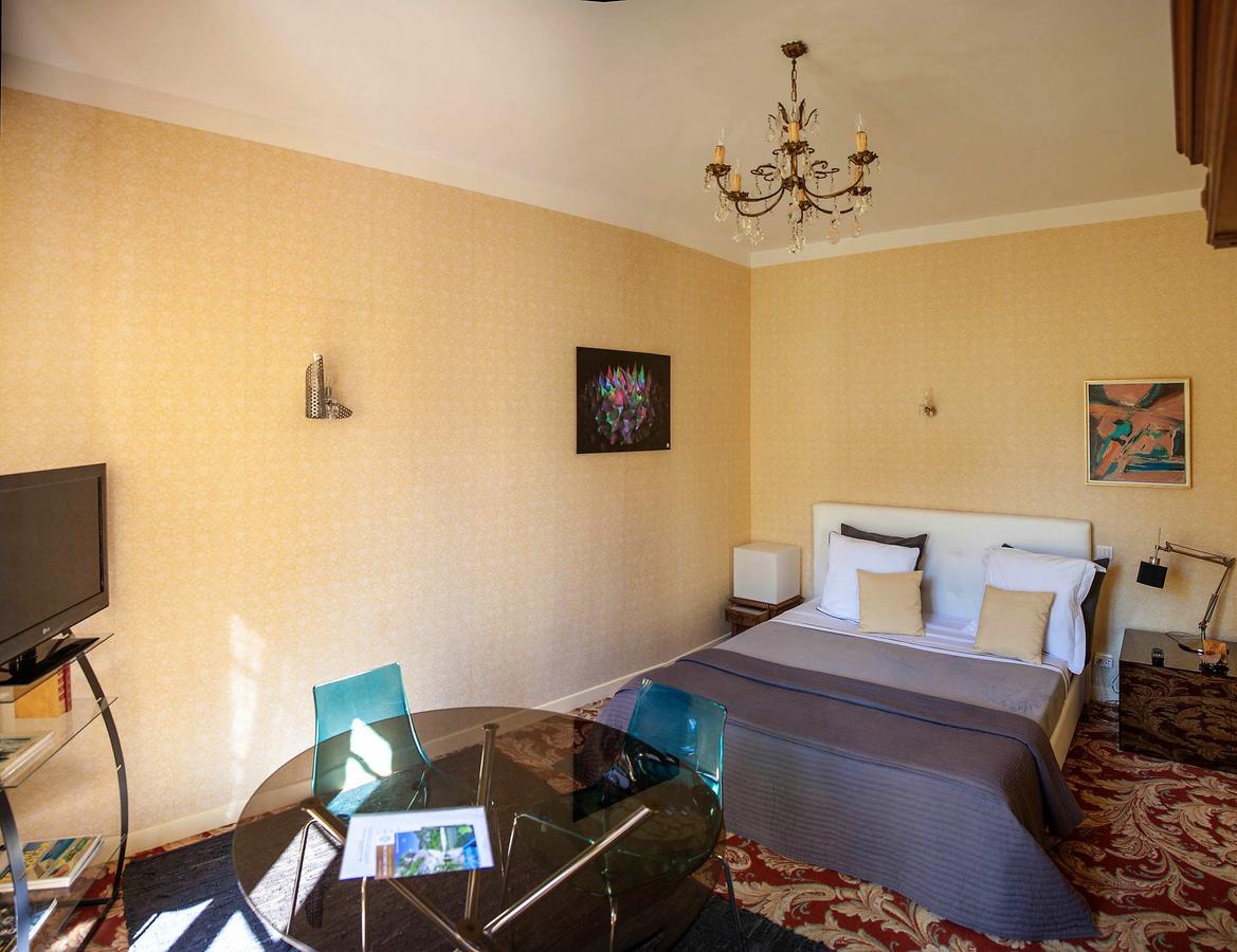 Bed and Breakfast Ermitage De Peyreleau Экстерьер фото